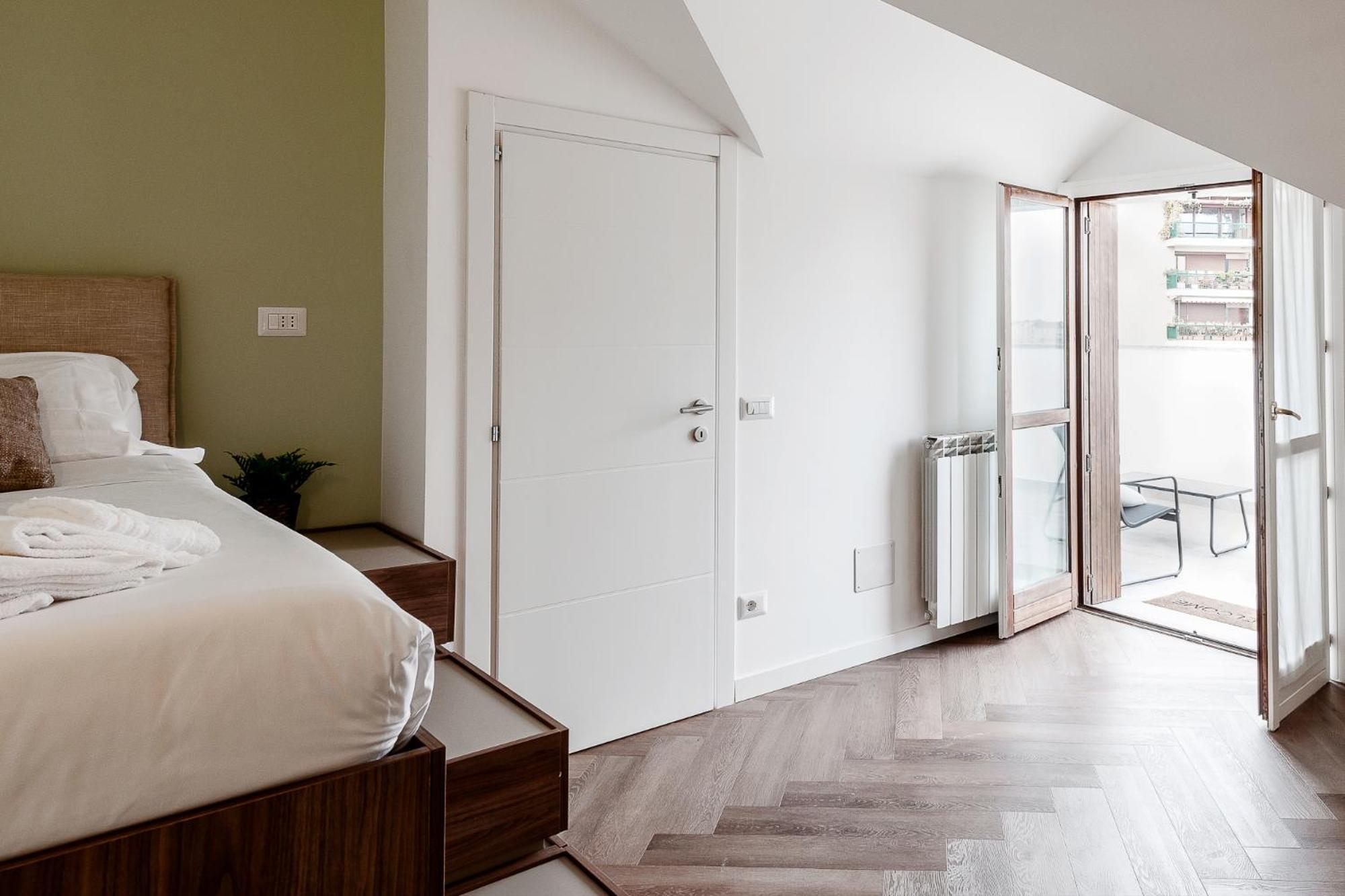 Stayeasy Argelati40 - Penthouse With 2 Bedrooms, 2 Bathrooms And Terrace - Navigli Milano Eksteriør bilde